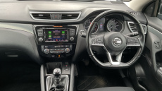 Nissan Qashqai 1.3 DiG-T N-Connecta 5dr Petrol Hatchback